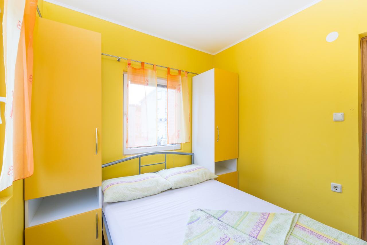 Apartments Mahnet Vir Ngoại thất bức ảnh