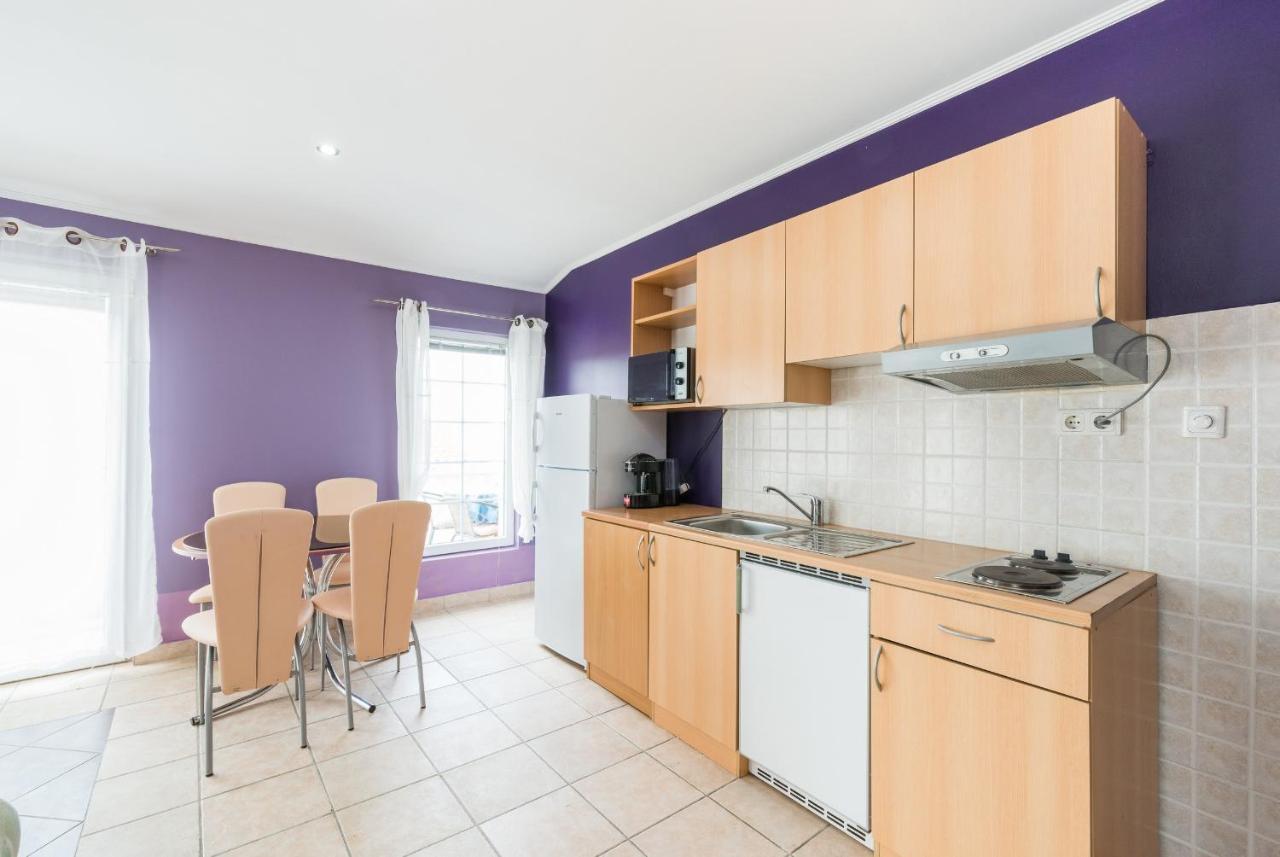 Apartments Mahnet Vir Phòng bức ảnh